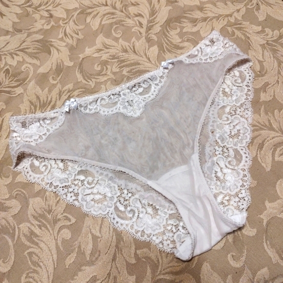 🌹🕊️🌹Exquisite VS Vtg Deadstock 90's White Sheer Mesh & Lace Panties - M - Picture 8 of 9